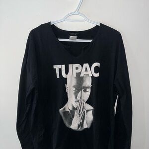 Tupac Praying Hands Black Graphic Long Sleeve Tee